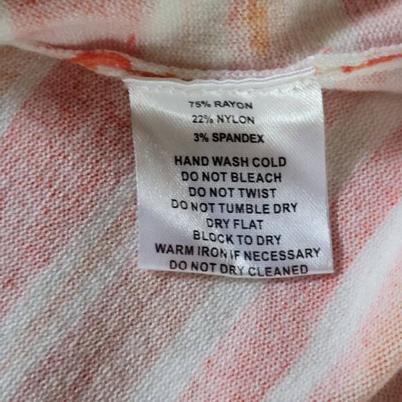 Striped Knit Tank Size Small New with Tags - Picture 4 of 5